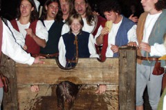 Michi im Pranger Teil 2
